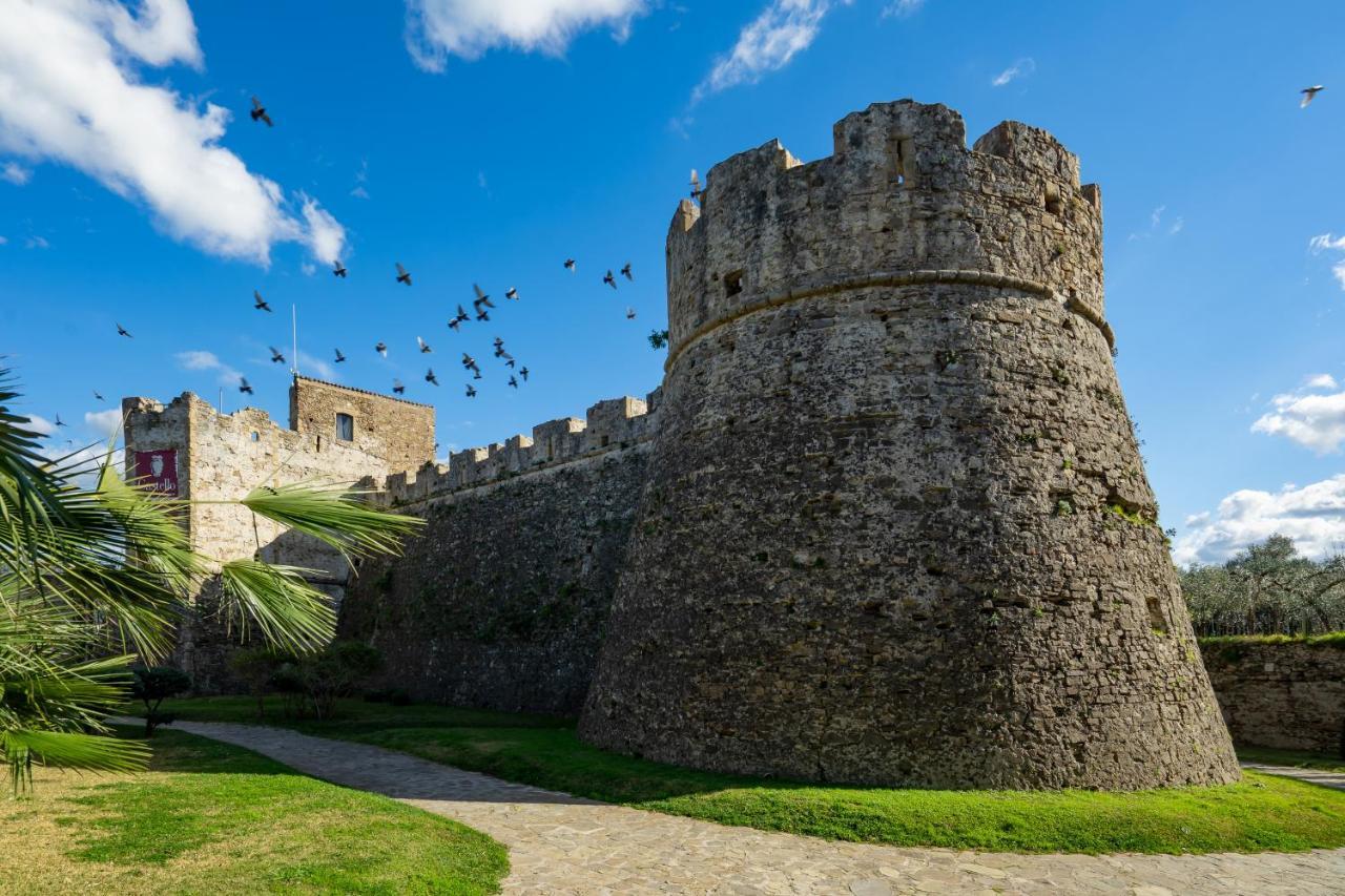 مبيت وإفطار أغروبولي Borgo Dei Saraceni - Domus Indomita المظهر الخارجي الصورة